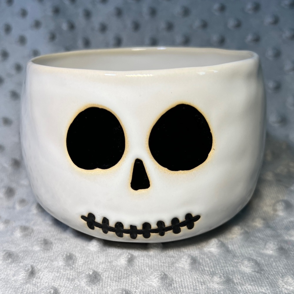 Pottery Barn Stoneware Skeleton Bowl Halloween Decor